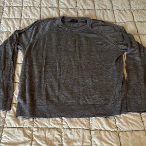 Banana Republic Men’s Gray Crewneck Sweater